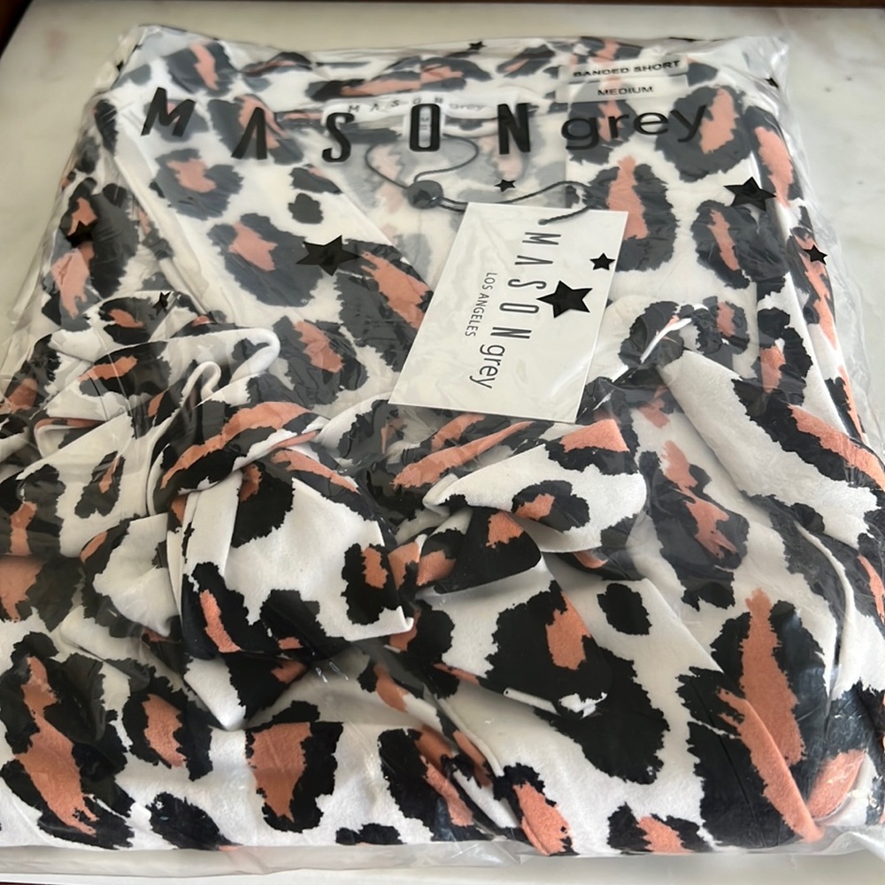 Mason Grey NWT leopard print short banded robe M